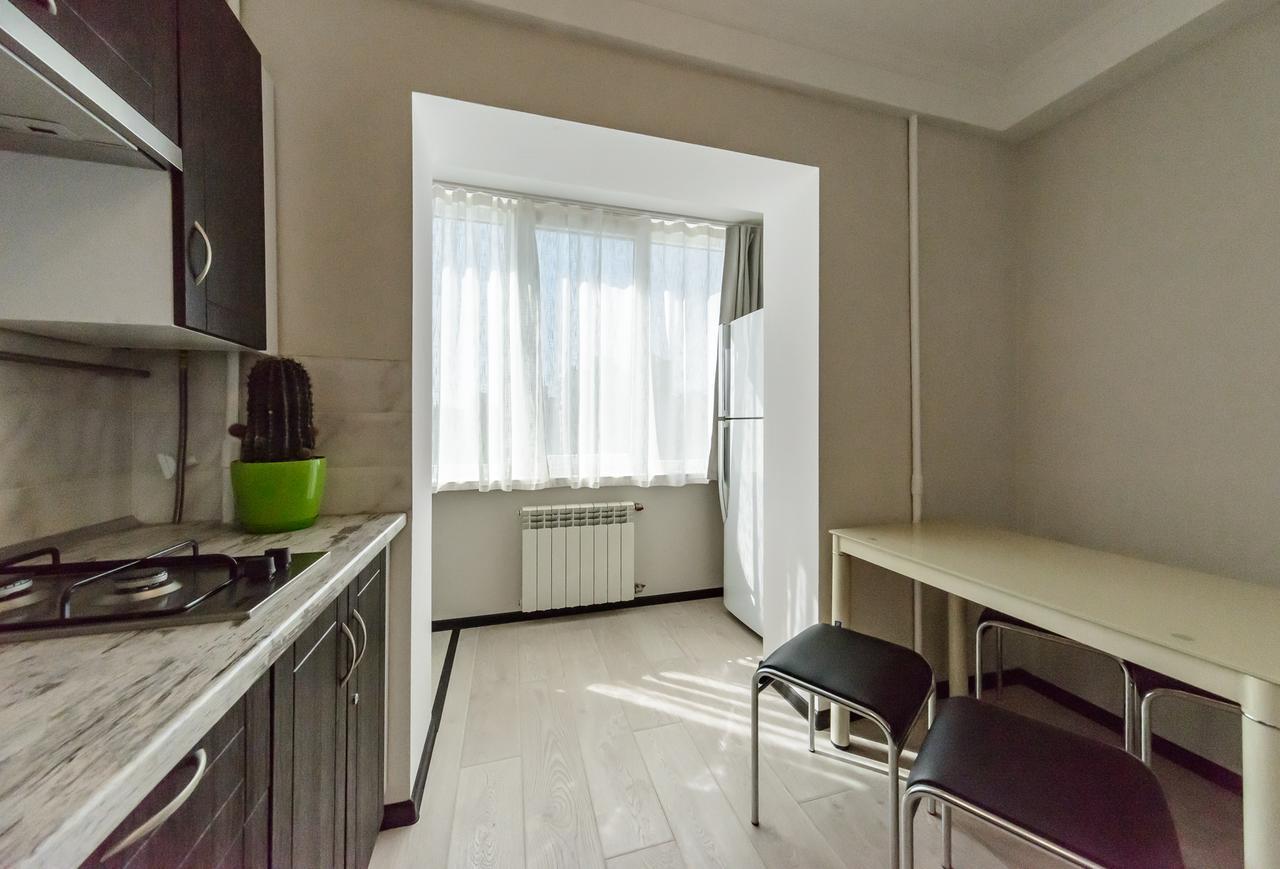 Artal Apartment On Iordanskaya 22 Kijów Zewnętrze zdjęcie