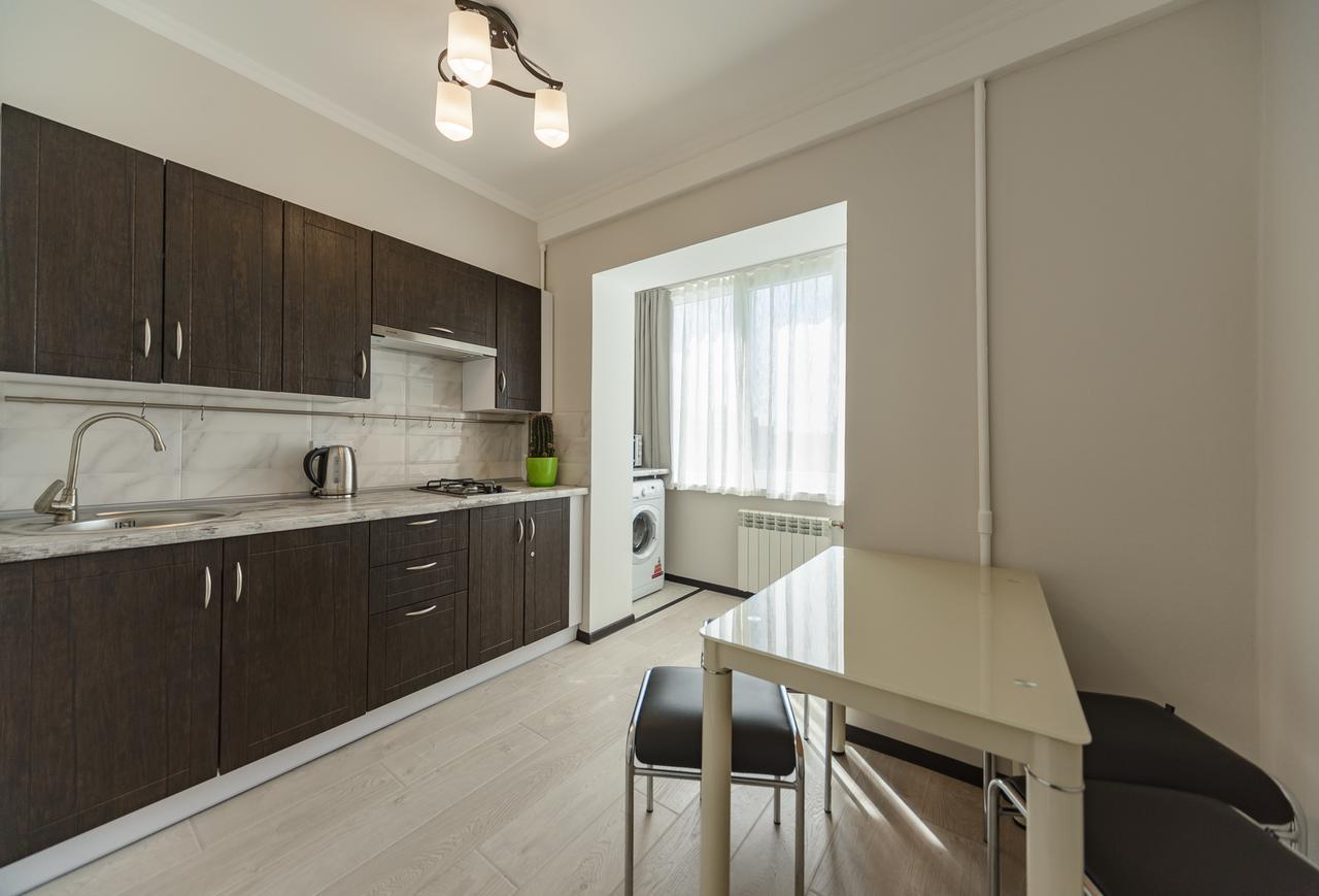 Artal Apartment On Iordanskaya 22 Kijów Zewnętrze zdjęcie