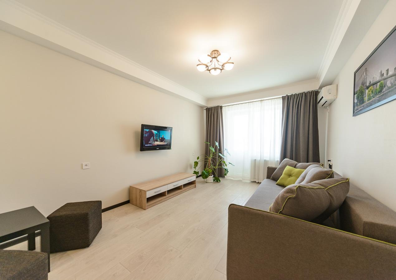 Artal Apartment On Iordanskaya 22 Kijów Zewnętrze zdjęcie
