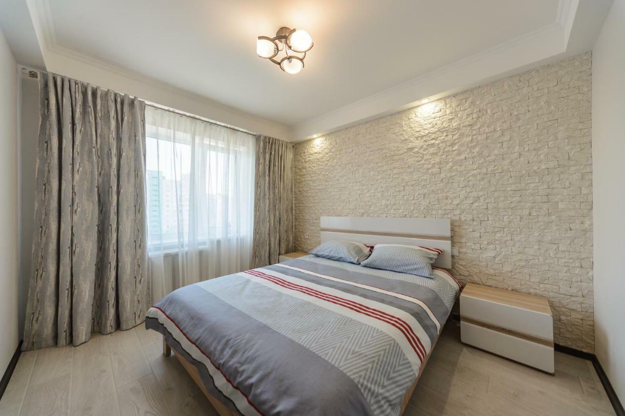 Artal Apartment On Iordanskaya 22 Kijów Zewnętrze zdjęcie